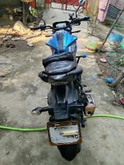 Suzuki Gixxer Dual Disc Dual Tone